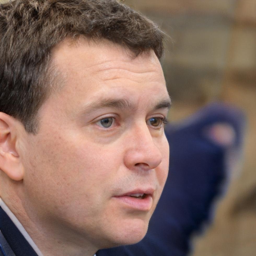 Portrait de Marc Dubois, spécialiste en investissements